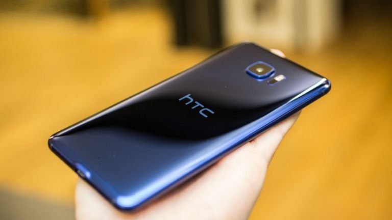 HTC U11’in Başına Gelenler Pişmiş Tavuğun Başına Gelmez!